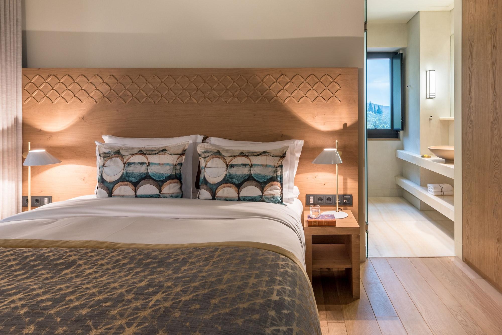 Euphoria Retreat - A Holistic Wellbeing Destination Spa Mystras Esterno foto