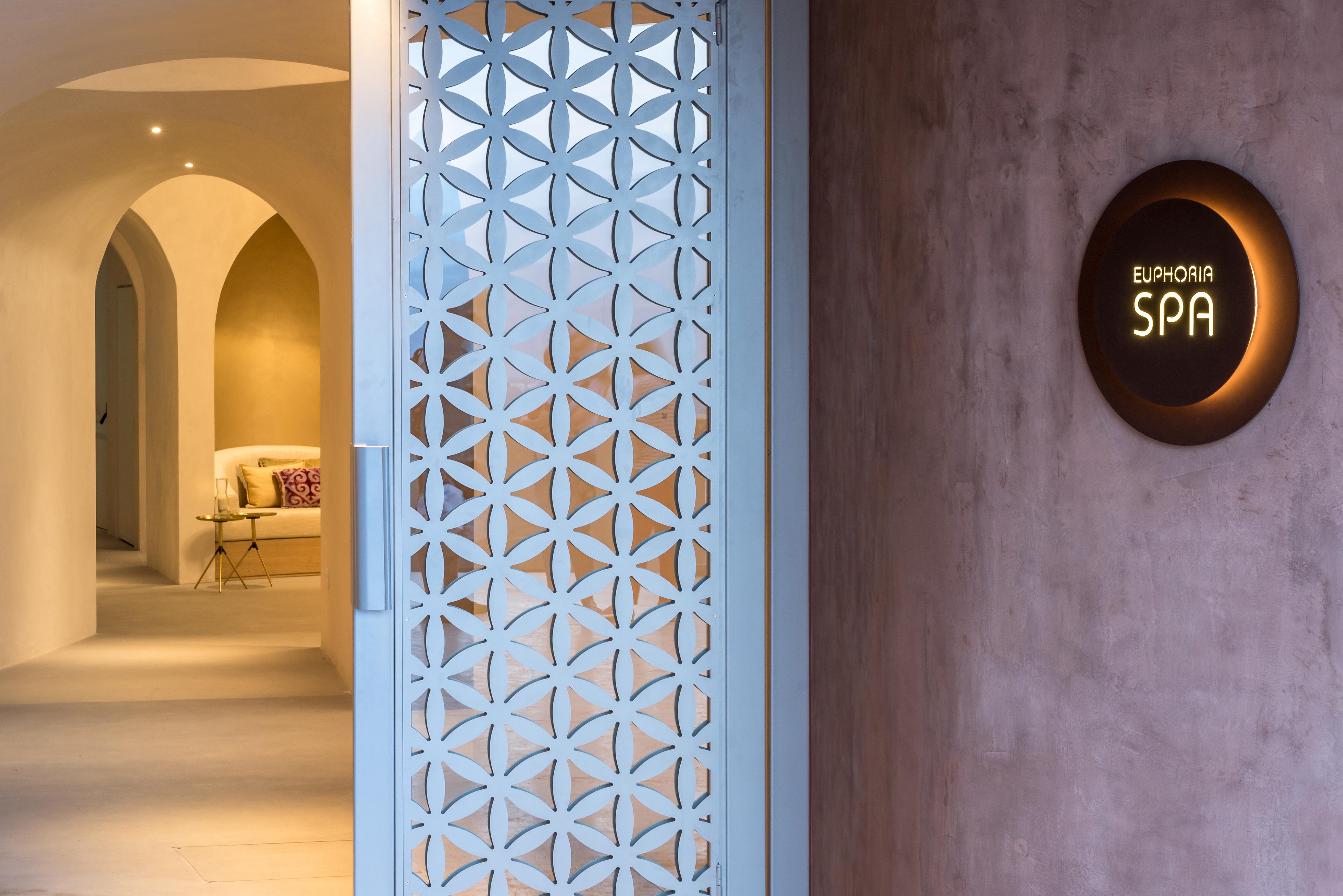 Euphoria Retreat - A Holistic Wellbeing Destination Spa Mystras Esterno foto