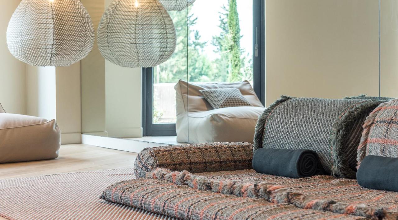 Euphoria Retreat - A Holistic Wellbeing Destination Spa Mystras Esterno foto